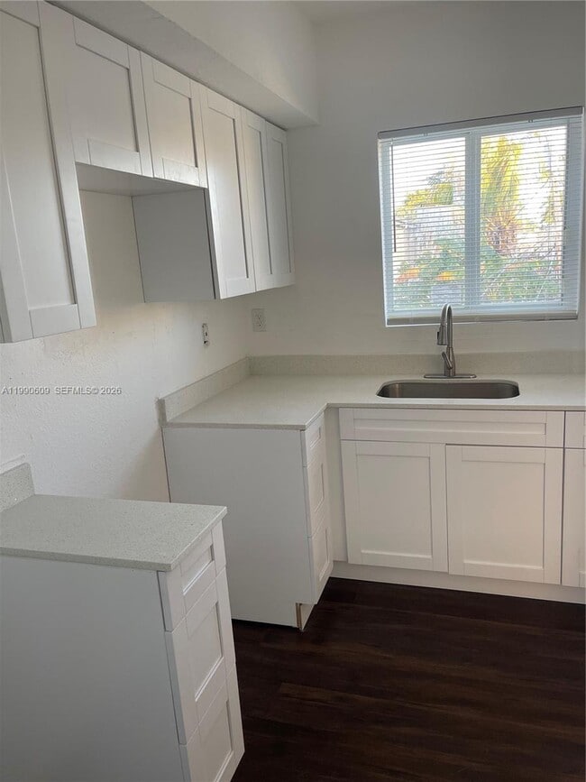 Building Photo - 8301 NW 4th Ave Unit 8301C