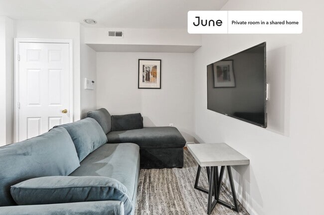 Photo - Room in Shared 3 bed/2.5 bath home Unidad C