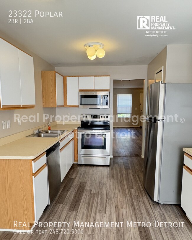 Photo - 23322 Poplar-