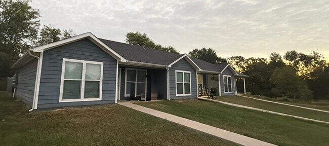 Building Photo - 785-789 FM 1510, Brookston TX