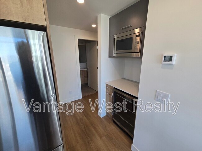 Photo - 3699 Capozzi Rd Unité #1102