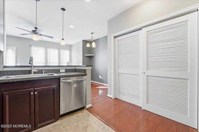 Photo - 14 Michael Dr