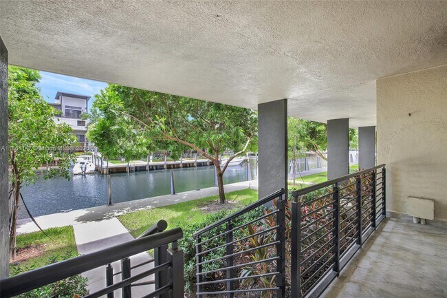 Photo - 164 SE 4th Terrace