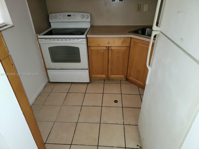 Photo - 17255 SW 95th Ave Unit 249