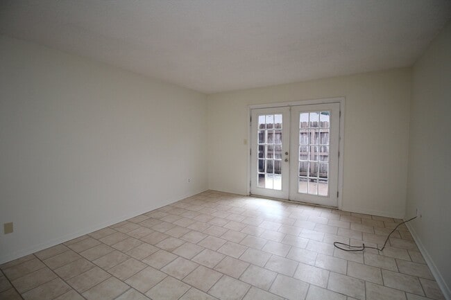 Photo - Spacious Northeast Pensacola Apartment Featuring 2 Bedrooms, 2 Bathrooms, Inside Laundry, and Pet... Unit D15