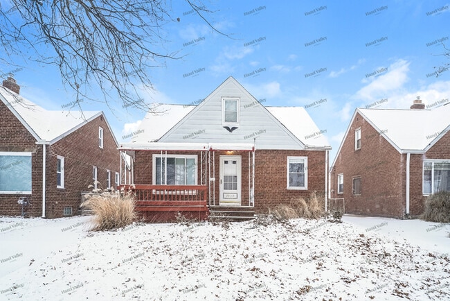 Building Photo - 5939 Hodgman Dr