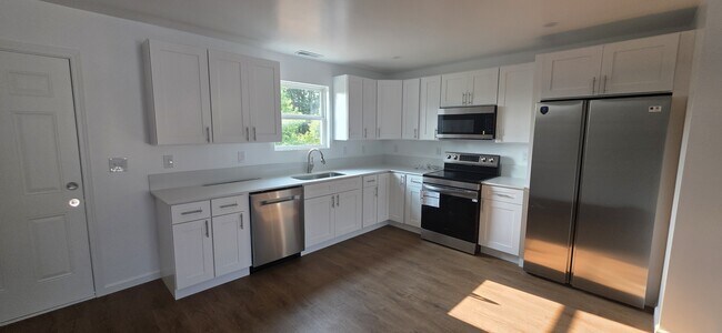 Photo - 219 Mullican St