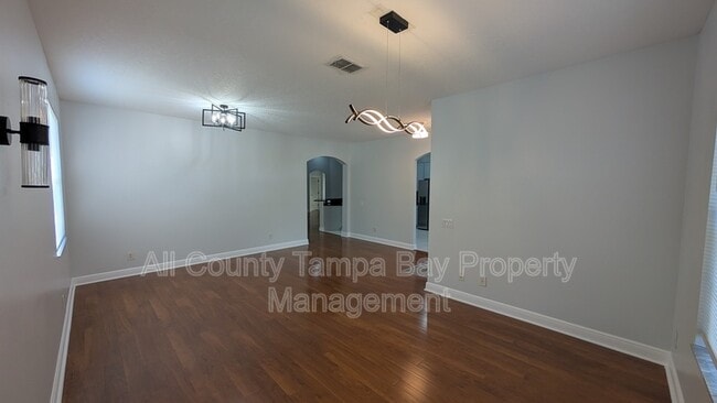 Photo - 20110 Natures Hike Way