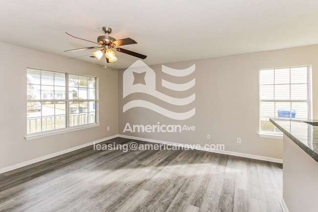 Photo - 104 Creek Way Ln