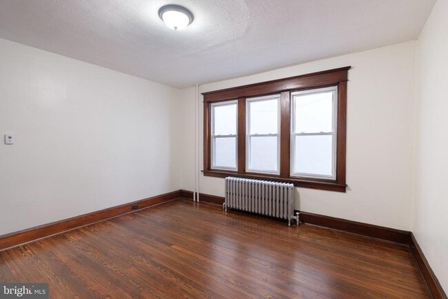 Photo - 1604 Hamilton Ave