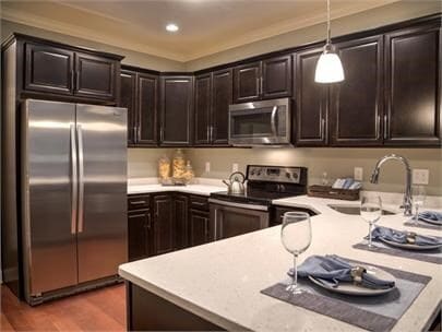 Photo - 92 N Main St Unidad A327