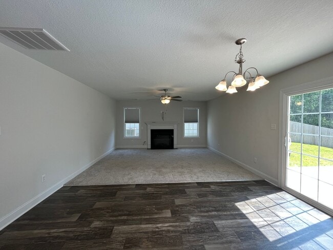 Photo - 400 Amethyst Ct
