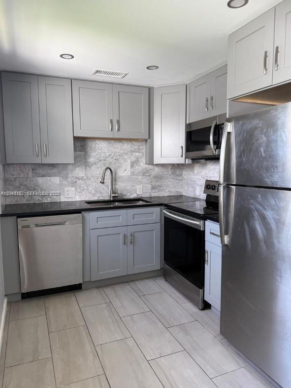 Photo - 165 Fanshaw D Unit 165