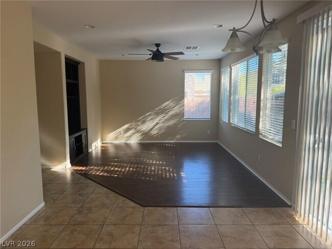 Photo - 10526 Cliff Lake St