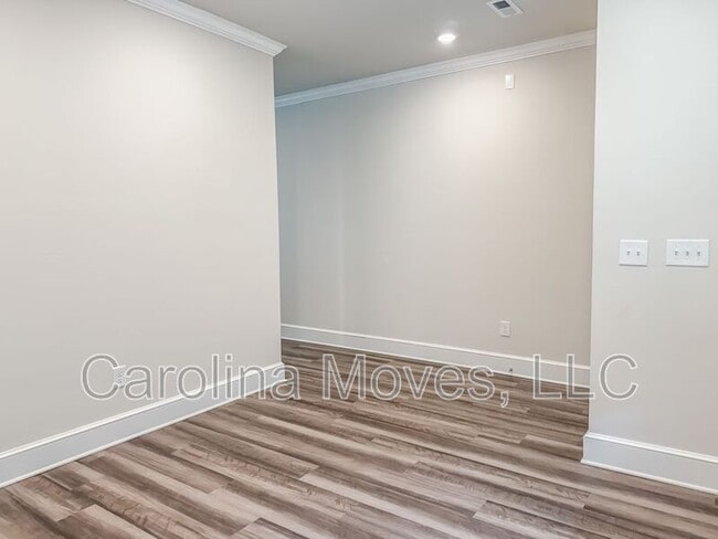 Photo - 312 Obsidian Ct