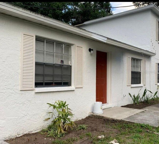 Building Photo - 8505 N Tampa St Rental