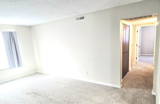 Photo - 3032 SW Lydia Ave Unidad 103