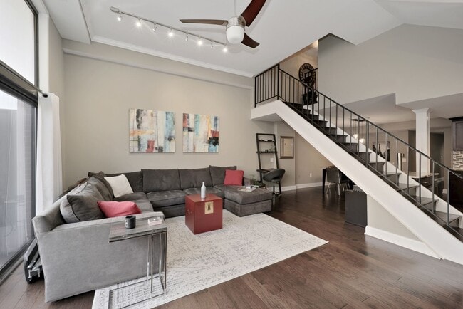 Building Photo - 3101 New Mexico Ave NW Unit 814