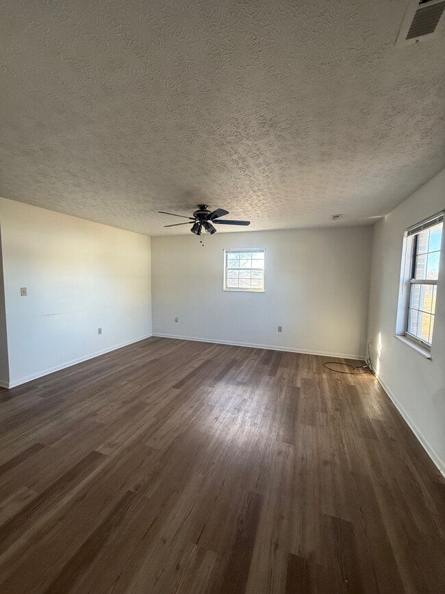 Photo - 6920 E Andrew Johnson Hwy Unit Apt 12