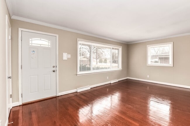 Building Photo - Rental Home in Ferguson MO