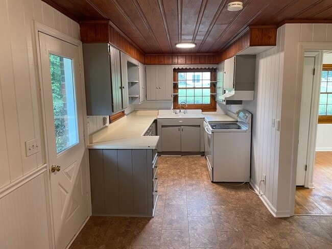 8185 Little Mill Rd