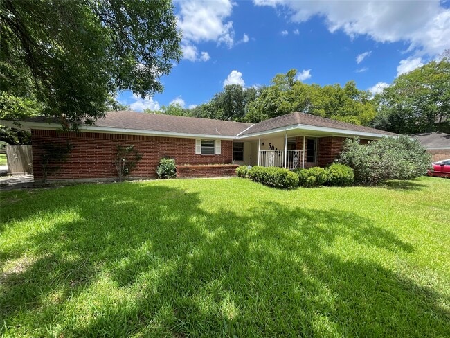 Building Photo - 5042 Grape St