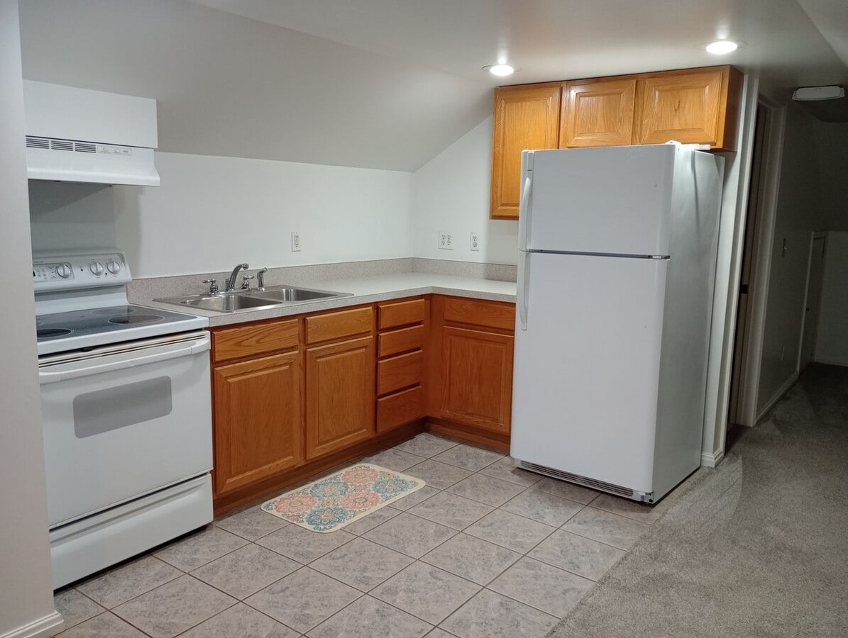 Photo - 1628 Quarrier St Unit Apartment D
