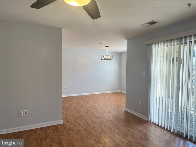 Photo - 9131 Gracious End Ct Unit 204