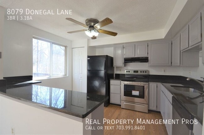 Photo - 8079 Donegal Ln