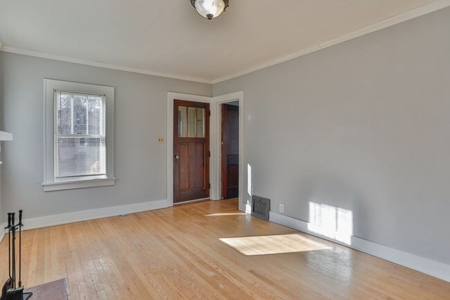 Photo - 2 Bed 1.5 Bath Single Family Home With Large Upper Loft Area in Wausau