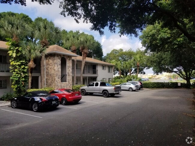 Building Photo - Remodeled 1-Bedroom Condo in Winter Haven
