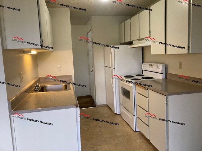 Photo - r45a Laurel Court Apts.