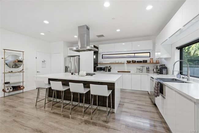 Photo - 5487 Blanco Way