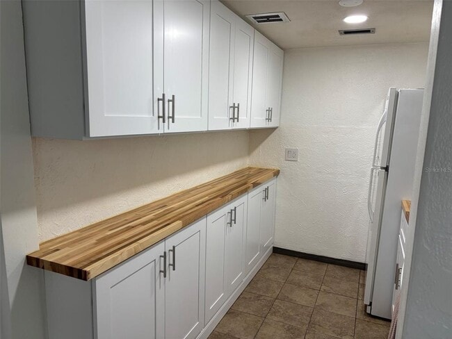 Photo - 2020 World Pkwy Blvd Unit 10