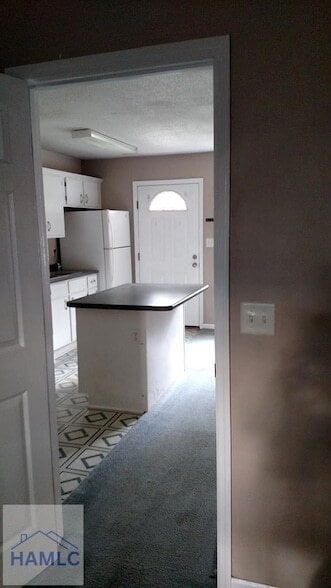 Photo - 129 Rolland St