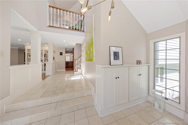 Photo - 41 Burr Farms Rd