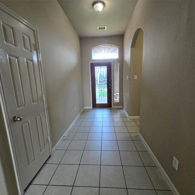 Photo - 10138 Corvallis Dr