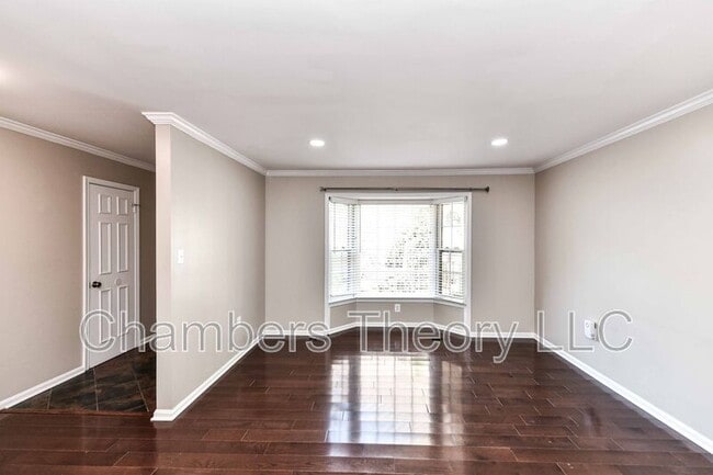 Photo - 2109 Kings Mill Ct
