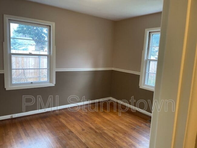 Photo - 575 E Berkeley St