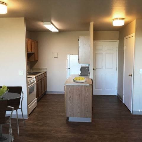 Springview Tower Apartments