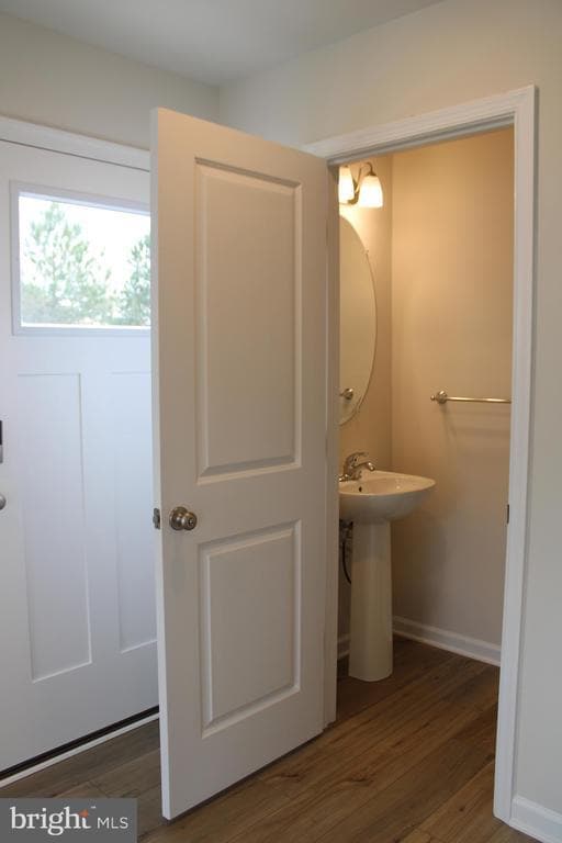 Photo - 517 Merganser Wy