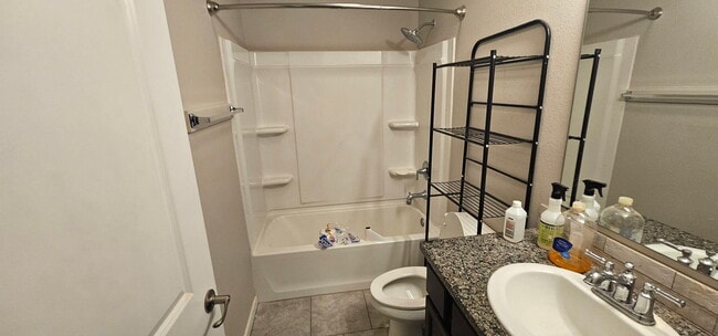 Photo - 13812 Sherman Ave