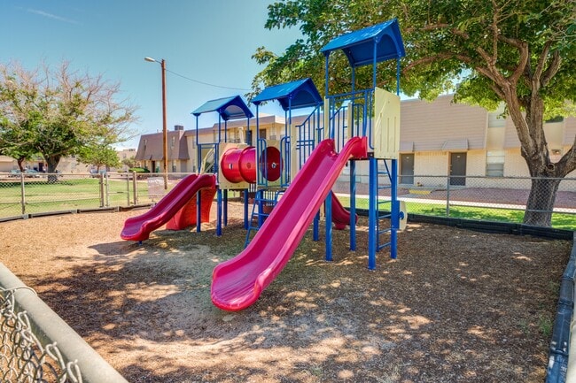 Paso Norte Apartments