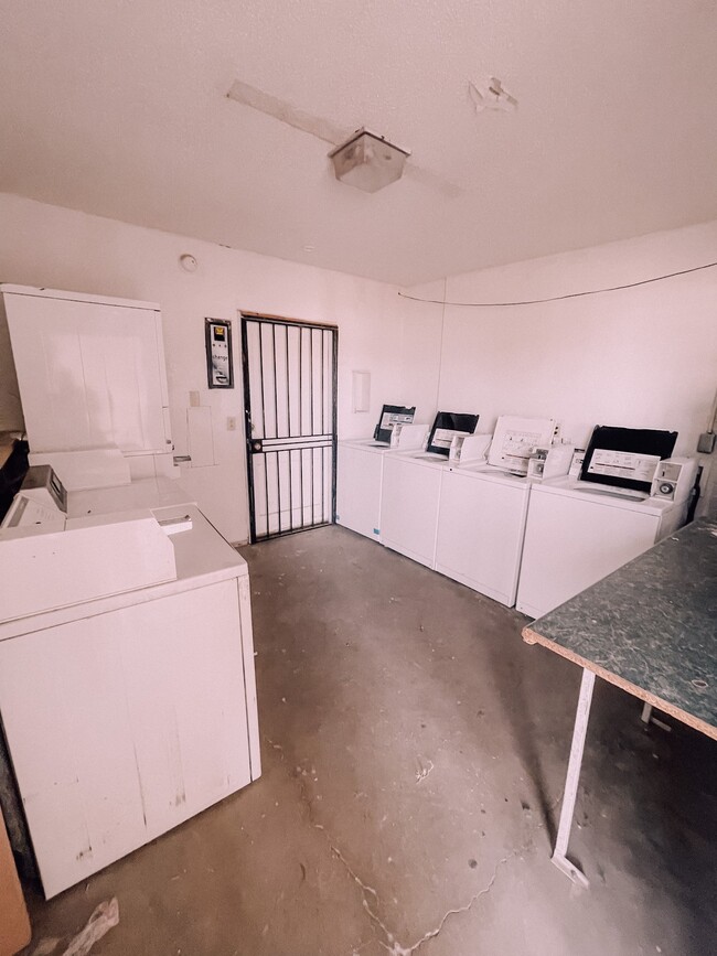 Photo - 4426 Moonlight Ave Unit Apartment No. 4