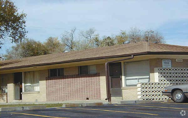 Zephyr Street Apartments - Zephyr Street Apartments