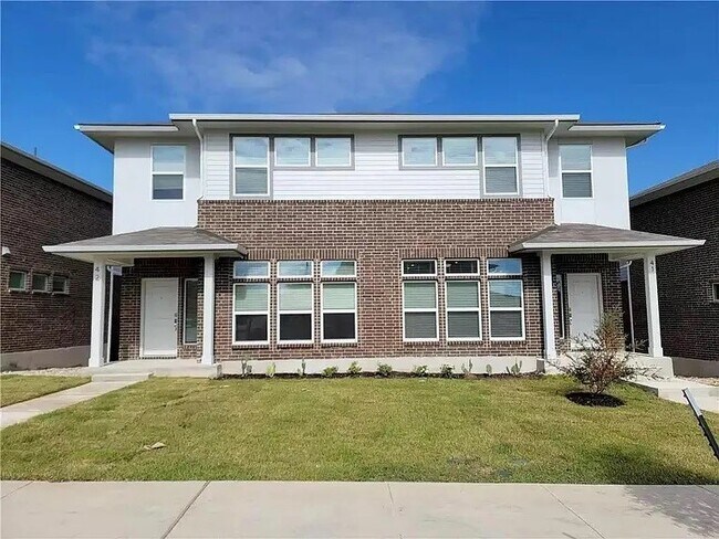 Photo - 605 W South St Rental