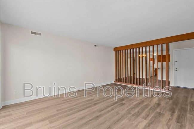 Photo - 1522 Benjamin Pkwy