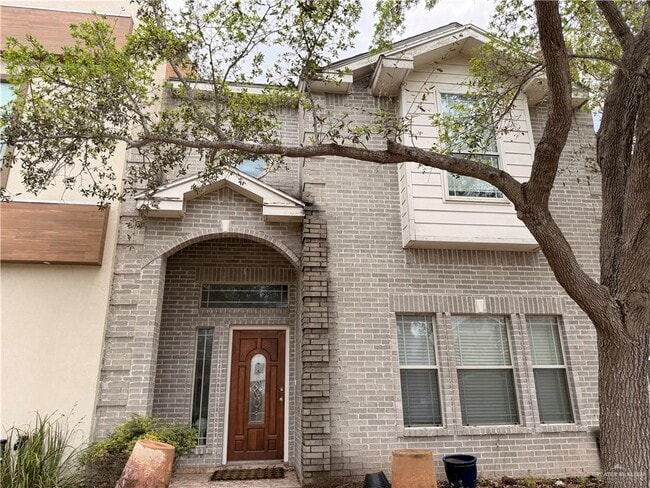 Building Photo - 15 Fourth N St