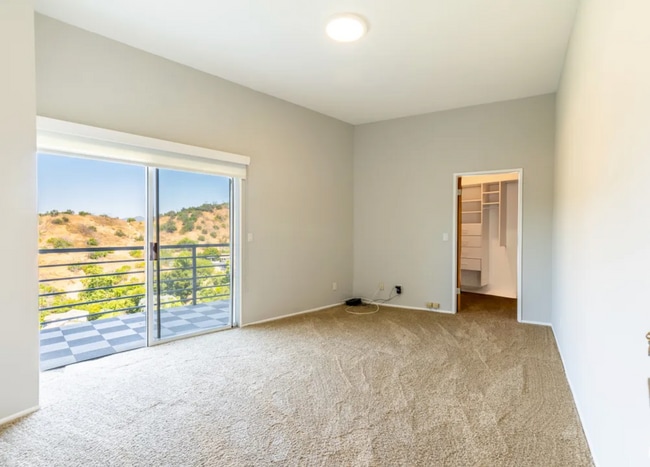 3630 Avenida del Sol