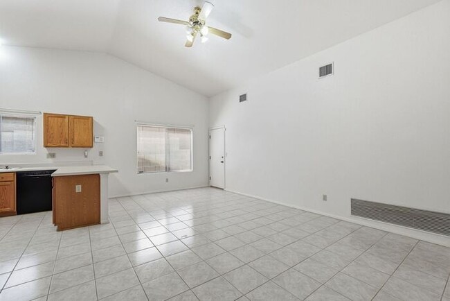 Photo - 8063 S New Abbey Dr